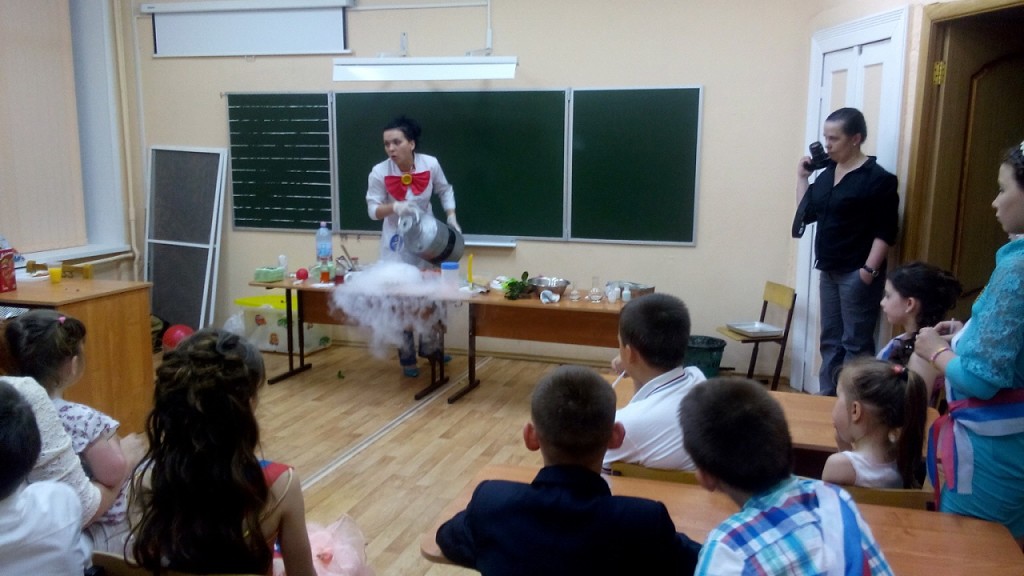  химическое шоу, химическое шоу для детей, химическое шоу на день рождения,  детское химическое шоу,  шоу химическое николя, химическое шоу москва, химическое шоу видео, химическое шоу для детей цена, шоу химических фокусов, химическое шоу с сухим льдом, химическое шоу на детский праздник